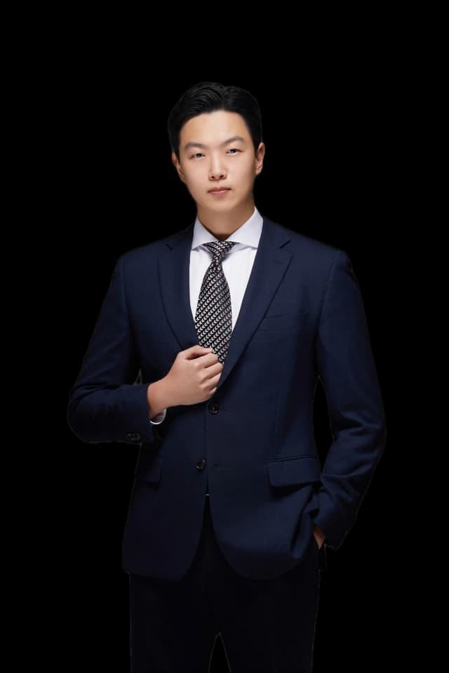 박관웅 전문위원